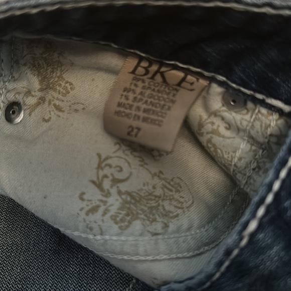 BKE short Capris - Picture 2 of 3